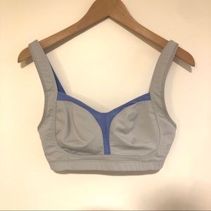 Lululemon Ta Ta Tamer High support sports bra